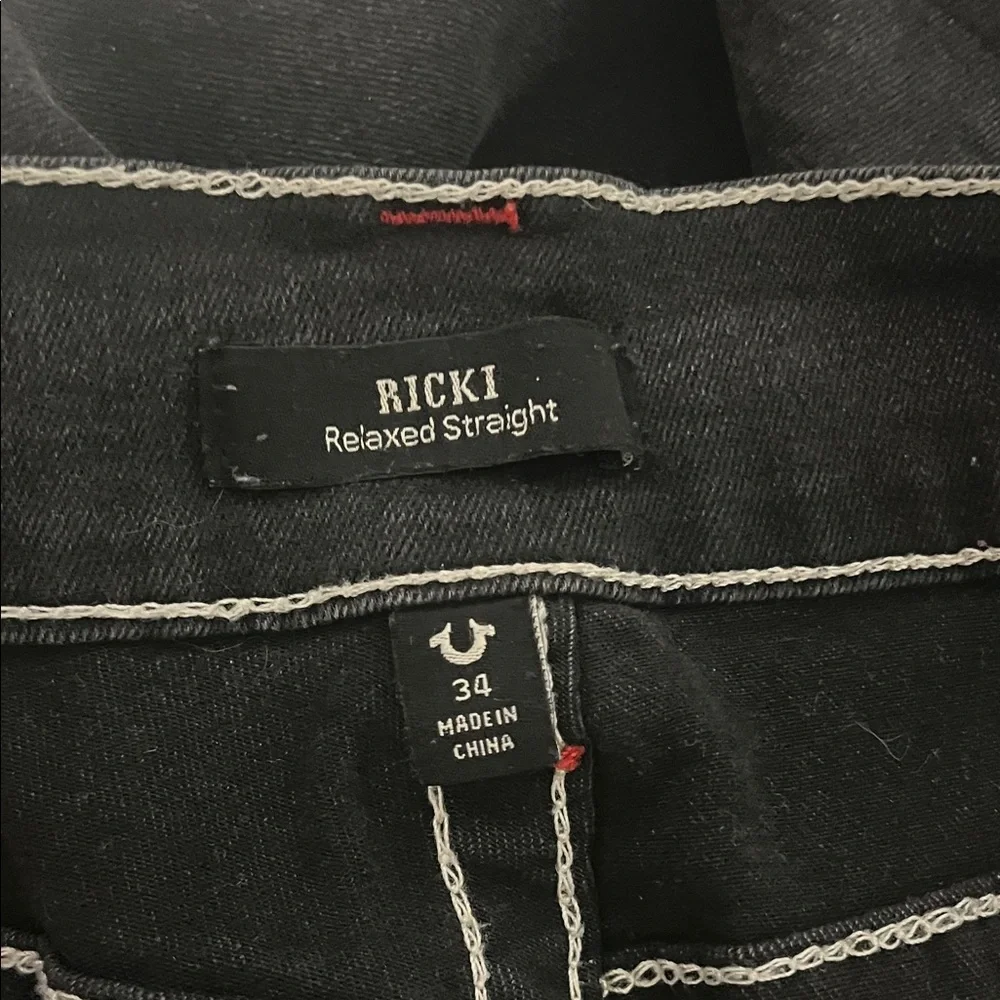 True Religion Black Jeans with White Stitching - Picture 4 of 5